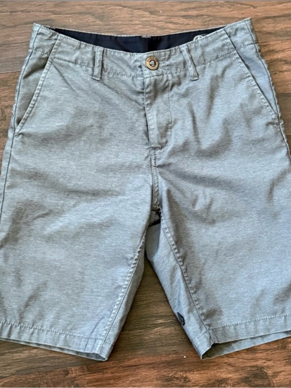 Volcom Youth Gray Hybrid Shorts, Boy’s 12-14 (26-27” Waist)